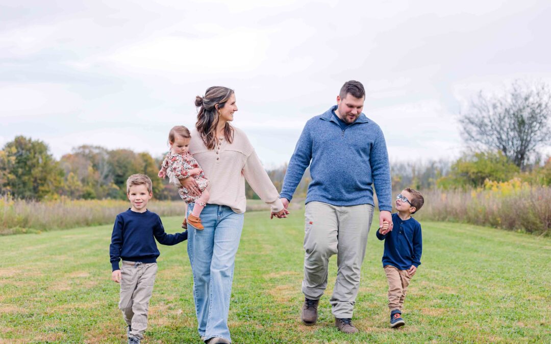 The Izyk Family at Fallbrook Barn